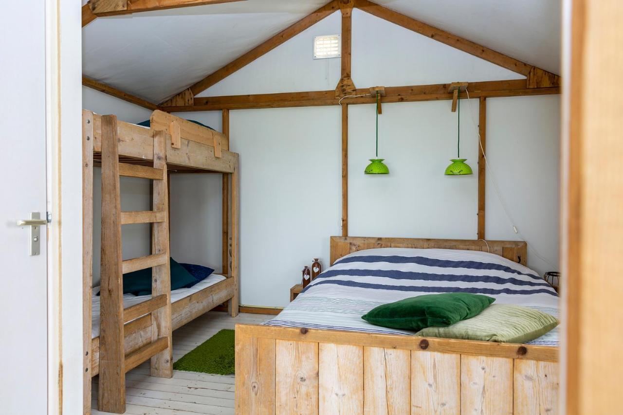 Boerderij Camping Nixhoeve Genderen Extérieur photo