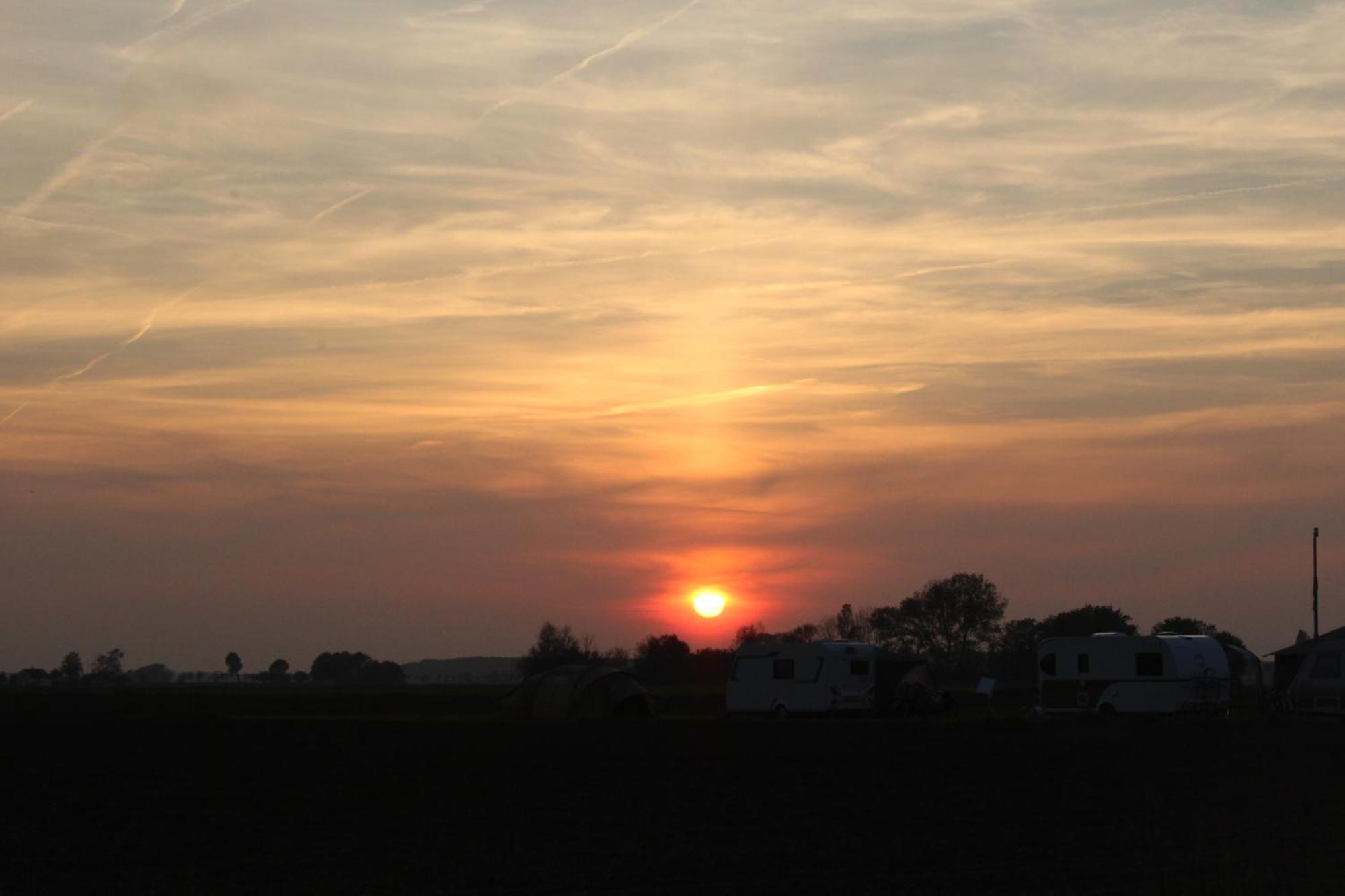 Boerderij Camping Nixhoeve Genderen Extérieur photo